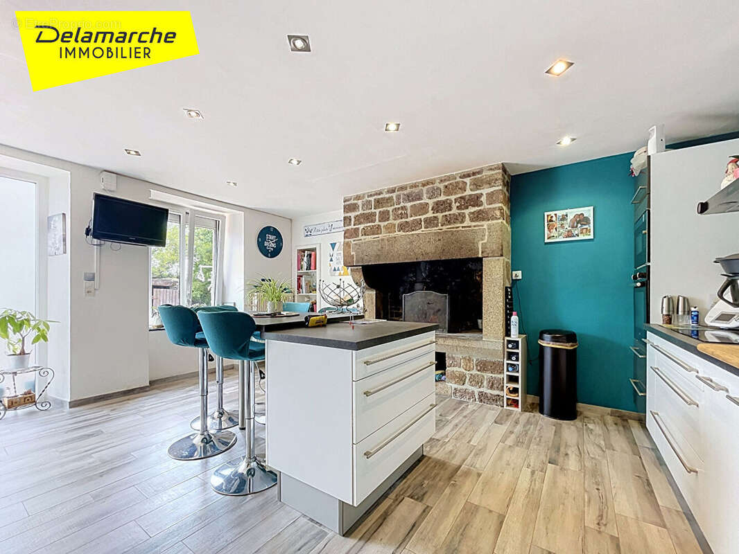 A VENDRE :  Charmante maison en pierres à Percy - photo 6