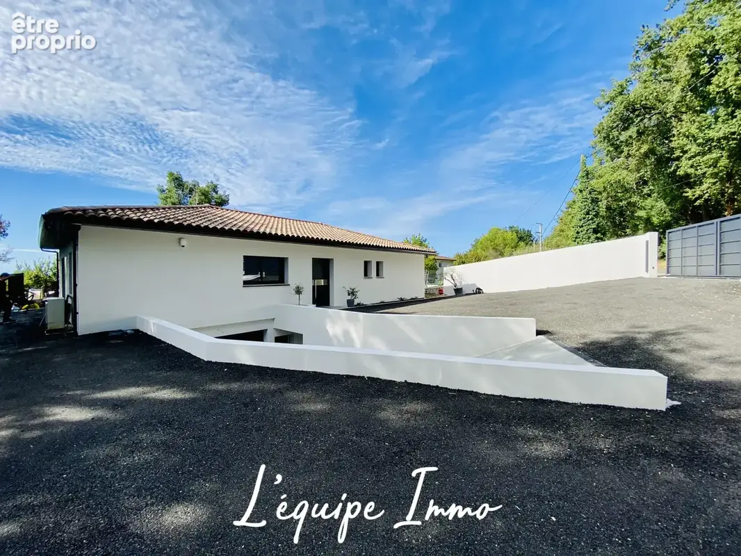 Maison T4 avec piscine et garage sur terrain de 1100m2 - photo 3