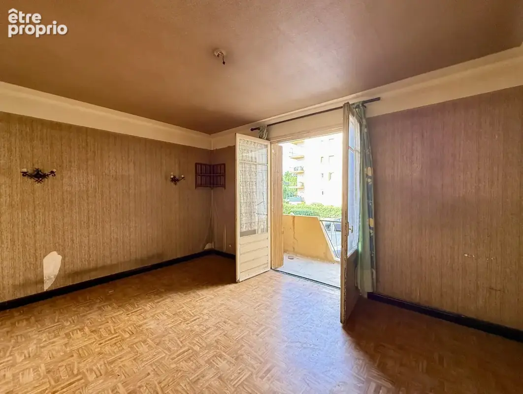 Appartement 5 pièces 79 m² à vendre à Ales (30100) - photo 3