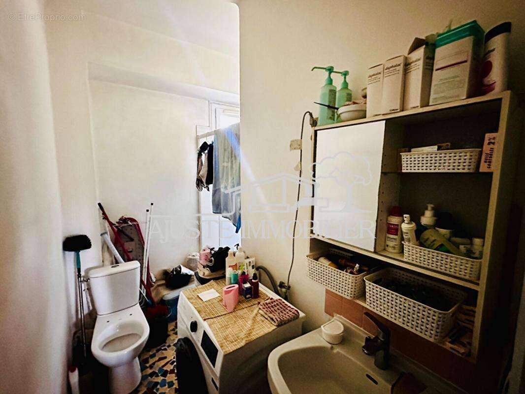 Appartement à SAINT-VICTORET