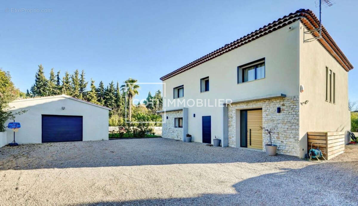 Maison à AIX-EN-PROVENCE