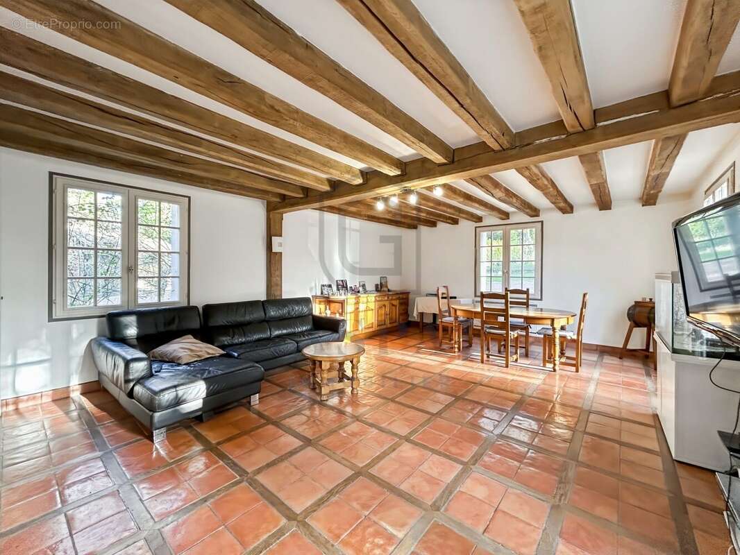 Maison à CONCHES-EN-OUCHE