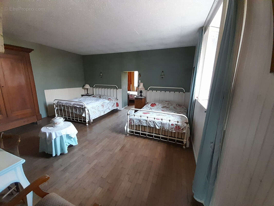 Maison à AUTOREILLE