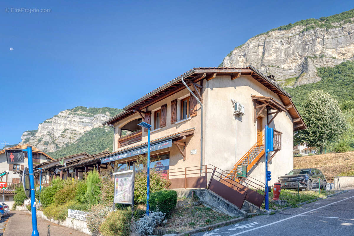 Appartement à CROLLES