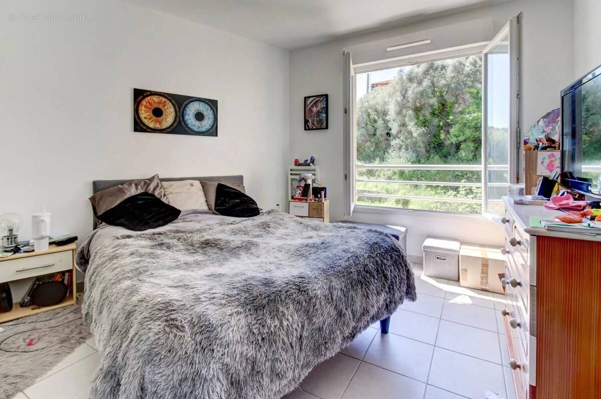Appartement à SAINT-ANDRE-DE-LA-ROCHE