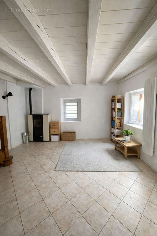 Maison à VILLE-EN-SALLAZ