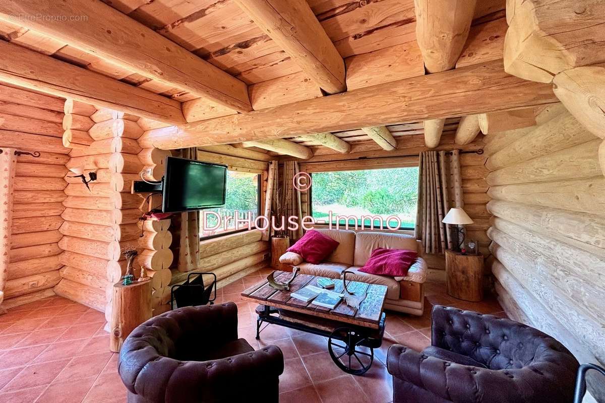 Maison à ROQUEFORT-DE-SAULT