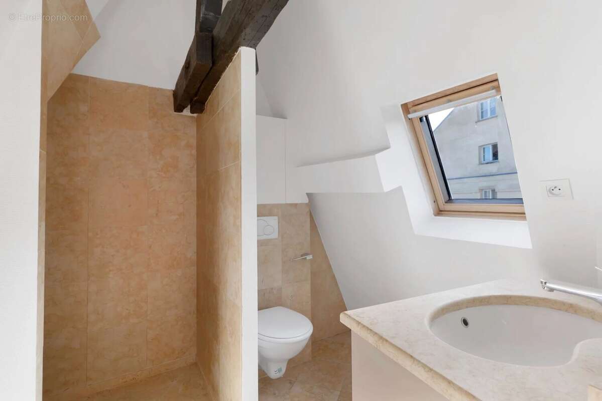 Appartement à PARIS-5E