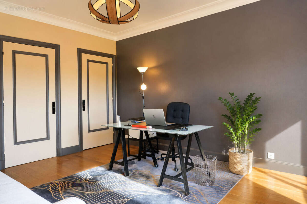 Appartement à CALUIRE-ET-CUIRE