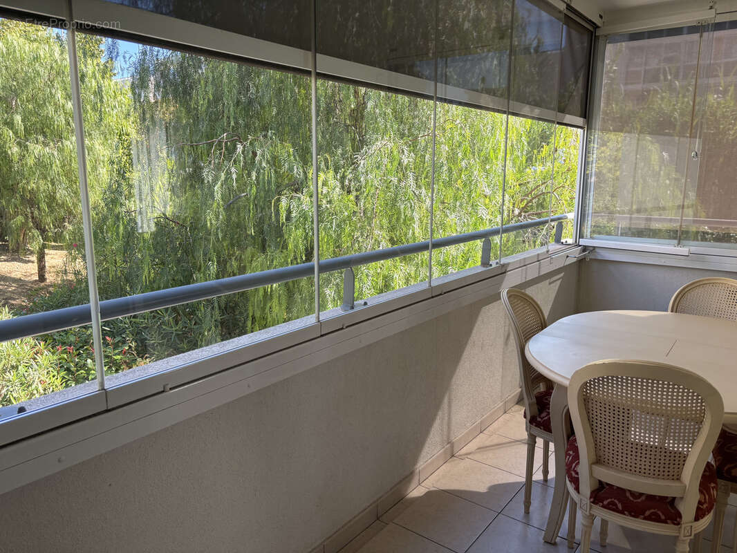 Appartement à MARSEILLE-8E