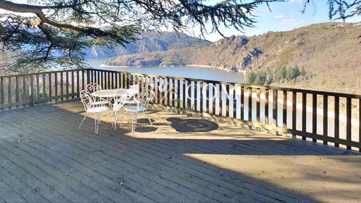 Maison à ROCHE-LA-MOLIERE