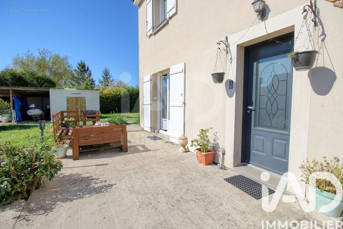 Photo 3 - Maison à DADONVILLE