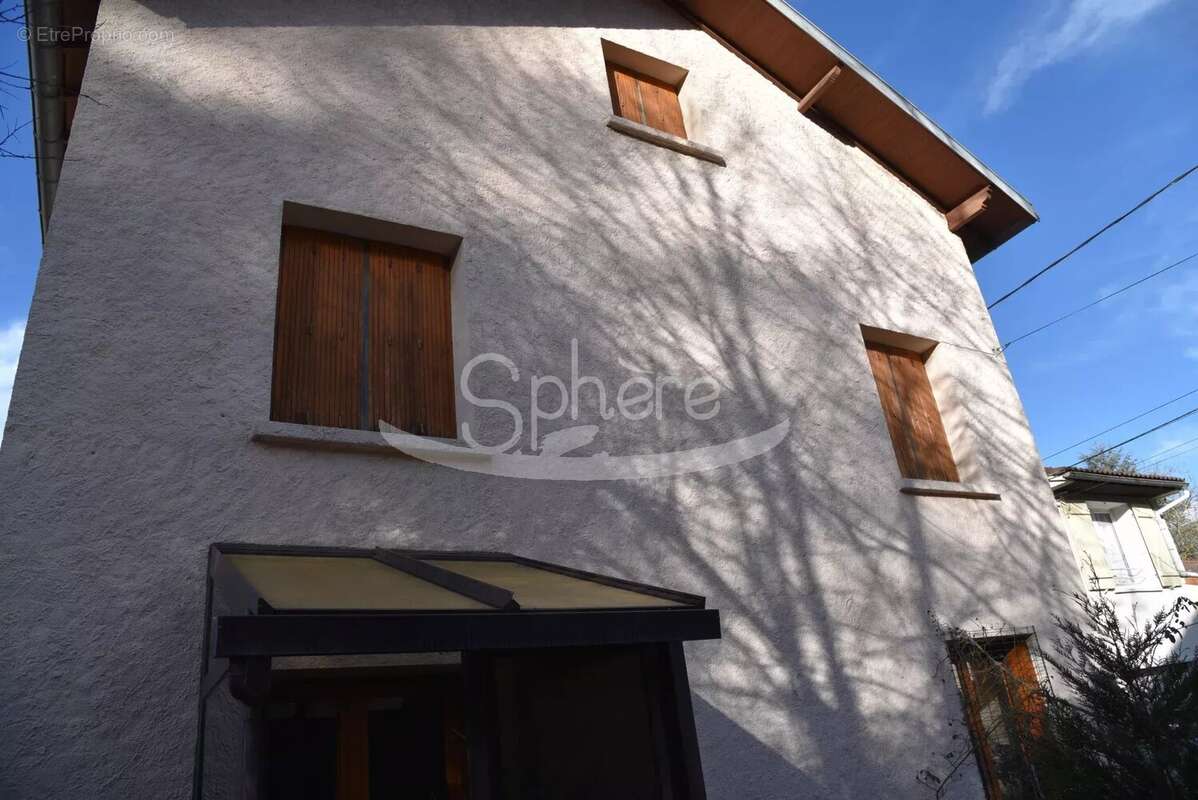 Maison de campagne avec grand terrain - photo 7