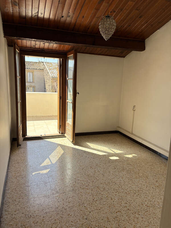 Maison à BESSAN