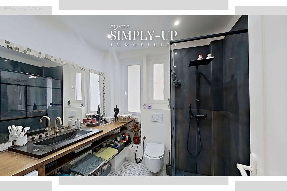 Appartement à PARIS-12E