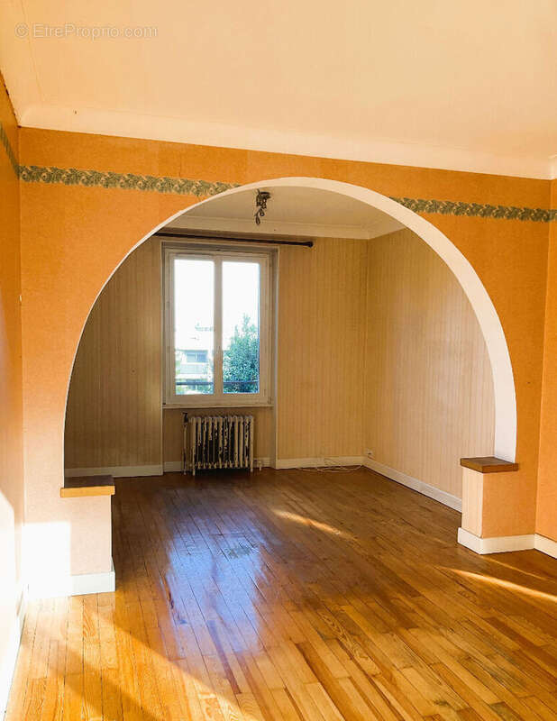 Maison à CLERMONT-FERRAND