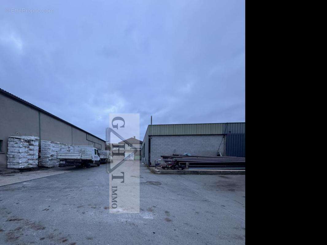 Terrain à BALLAINVILLIERS