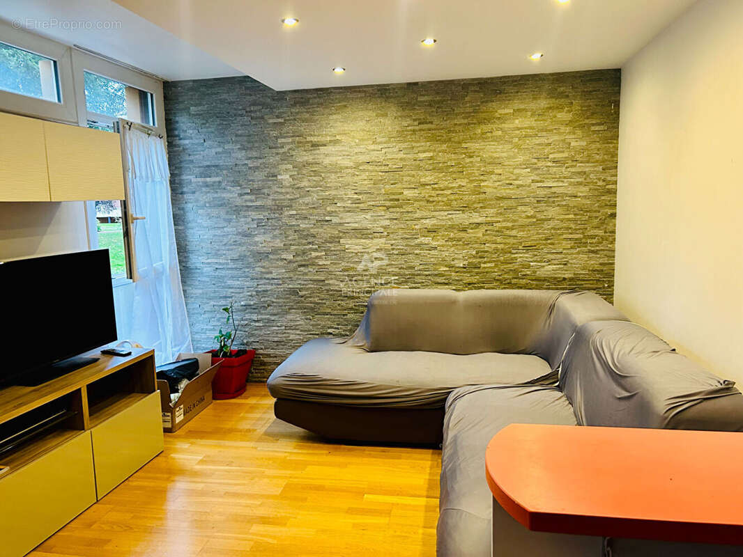 Appartement  4 pièce(s) - photo 3