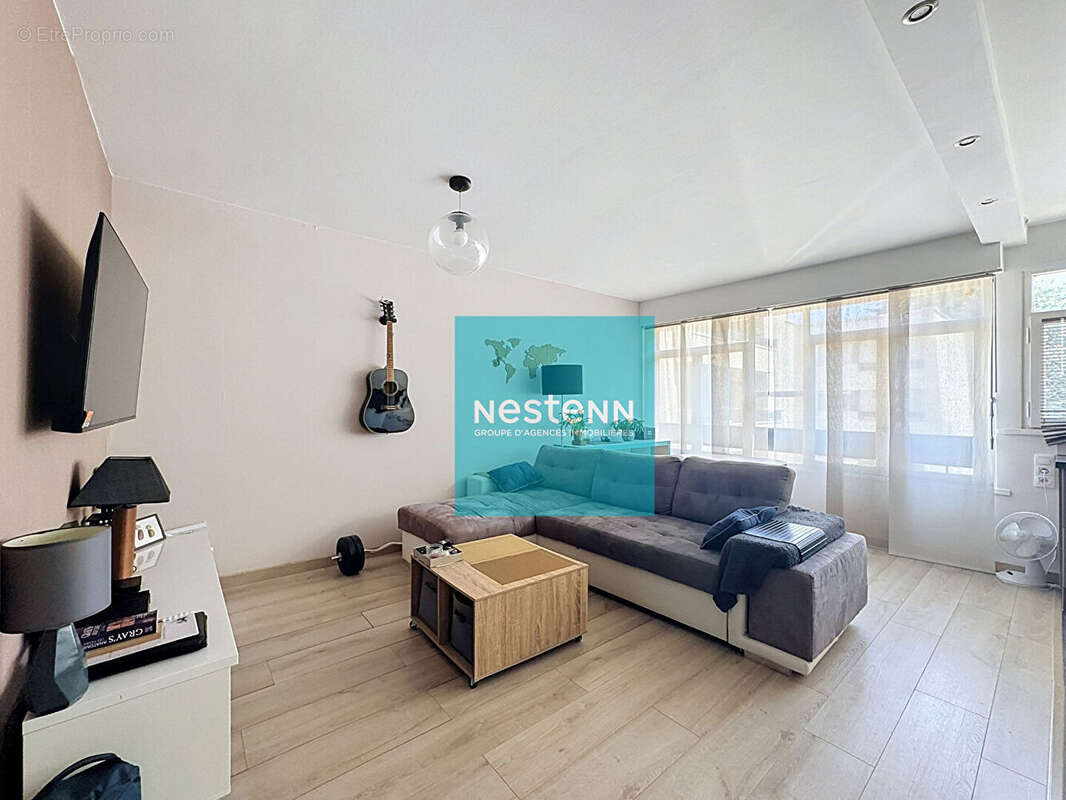 Appartement 2 pièces de 49 m² à Franconville - Ravalement réalisé il y a moins de 5 ans - Proche de toutes les commodités ? Cave - photo 2