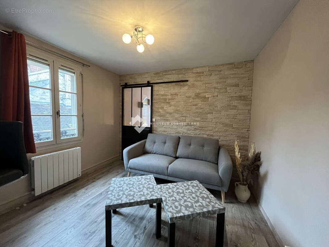 Appartement à FONTAINEBLEAU