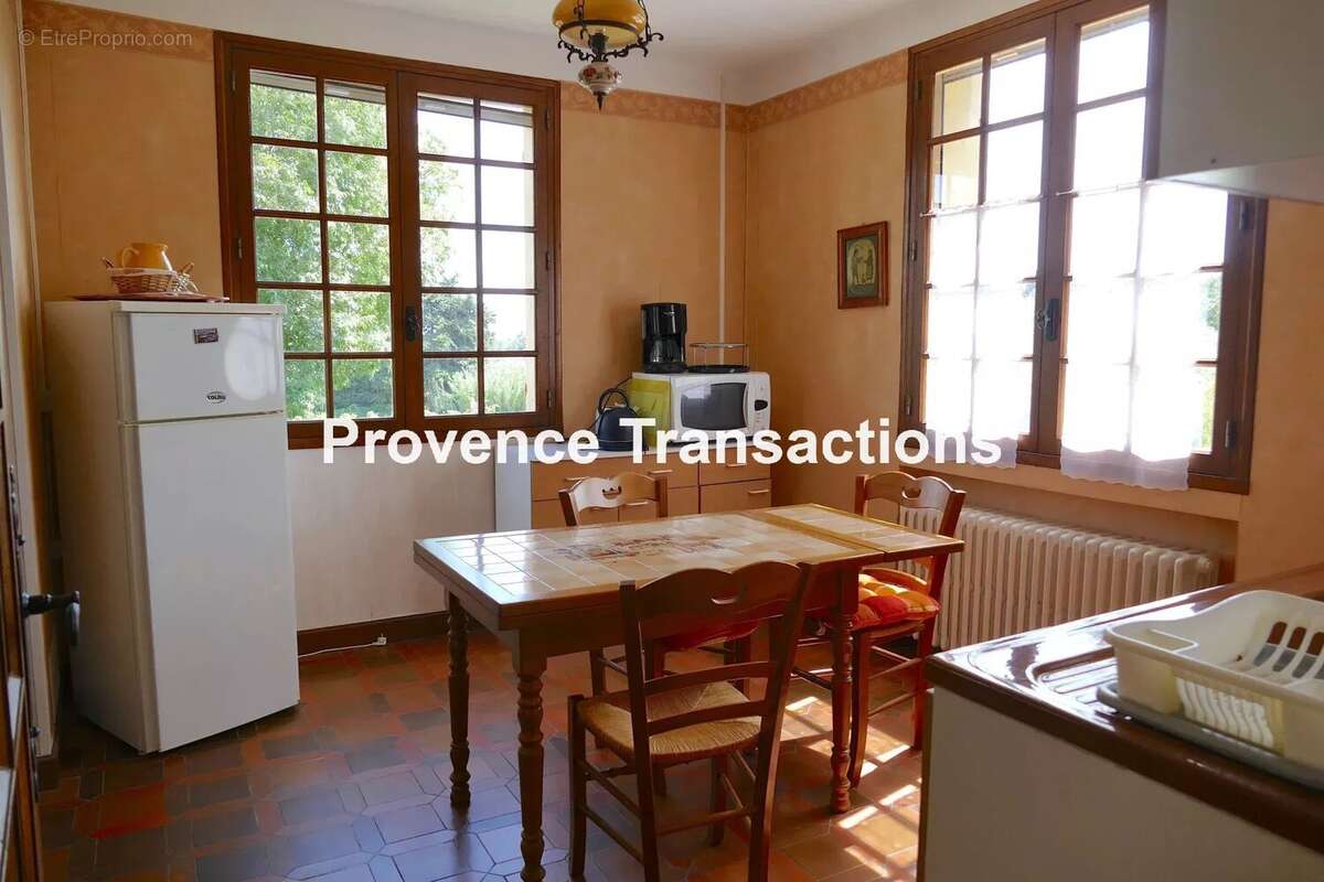Maison à SARRIANS