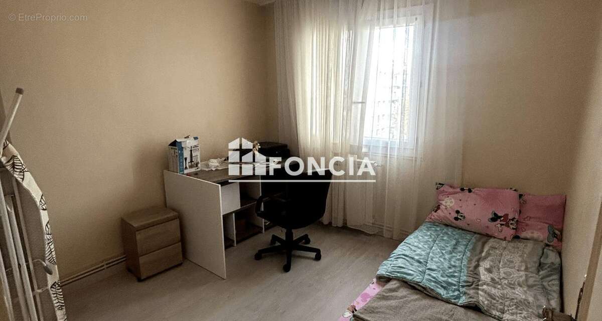 Appartement à MARSEILLE-15E