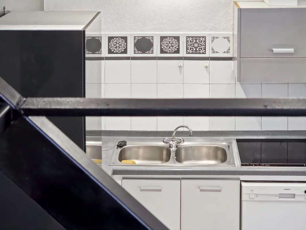 Appartement à VILLENEUVE-LES-AVIGNON