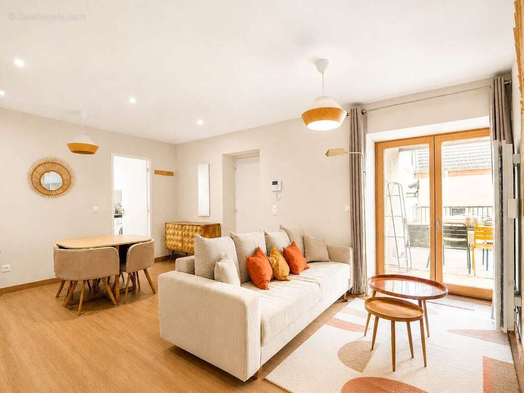 Séjour - Appartement à EVIAN-LES-BAINS