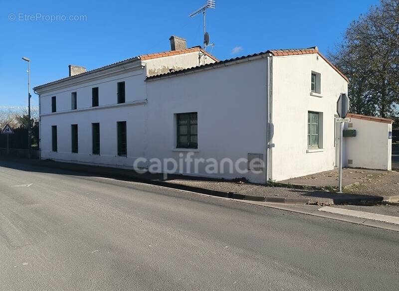 Maison à SAINT-SULPICE-DE-ROYAN