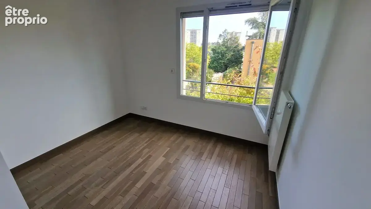 Appartement 4 pièces 89 m² à vendre à Ecully (69130) - photo 8