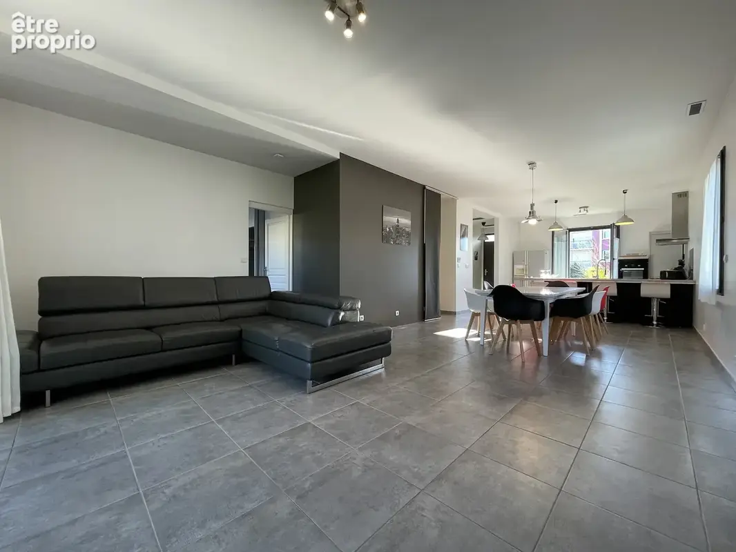 Gradignan - Rue St François Xavier - Belle Maison 4 Ch. - photo 4