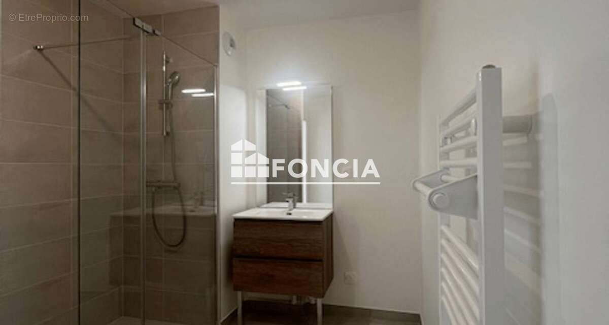 T4 neuf 81 m² – balcon 17 m² – secteur recherché aux portes de lyon  produit rare ! - photo 10