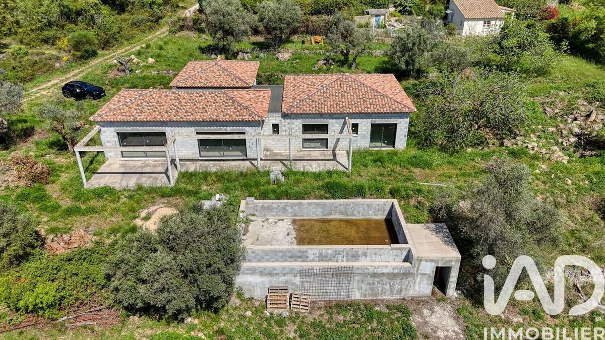Photo 2 - Maison à FAYENCE