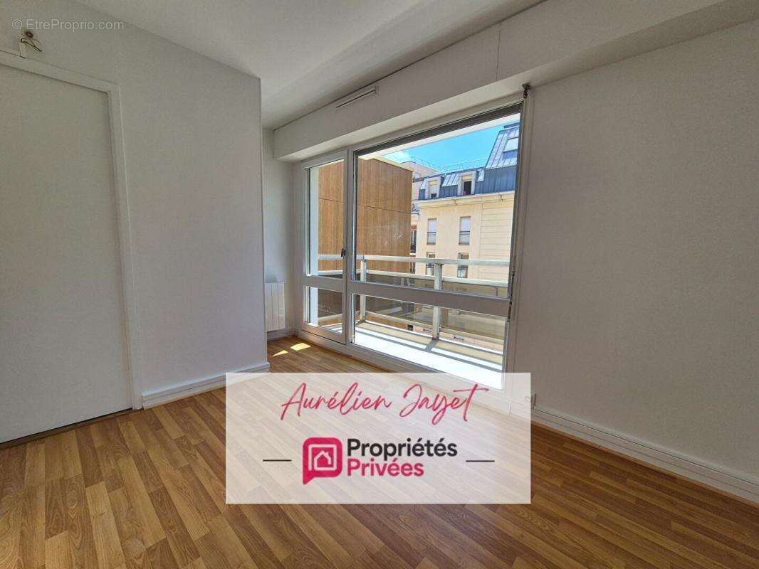 secteur Université Gare, Appartement 96 m²  4 chambres, parking - photo 10