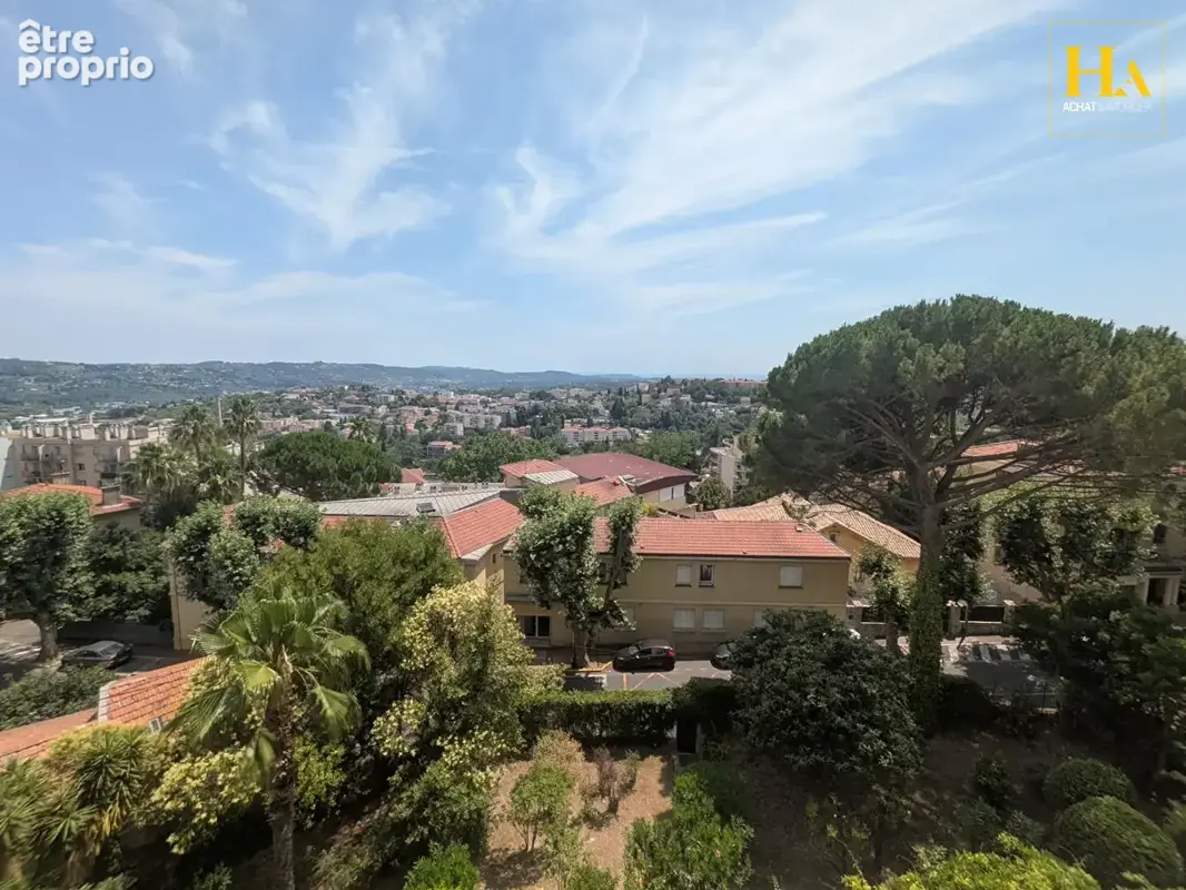 Magnifique Appartement type 4 pièce(s) vue mer à GRASSE - photo 4