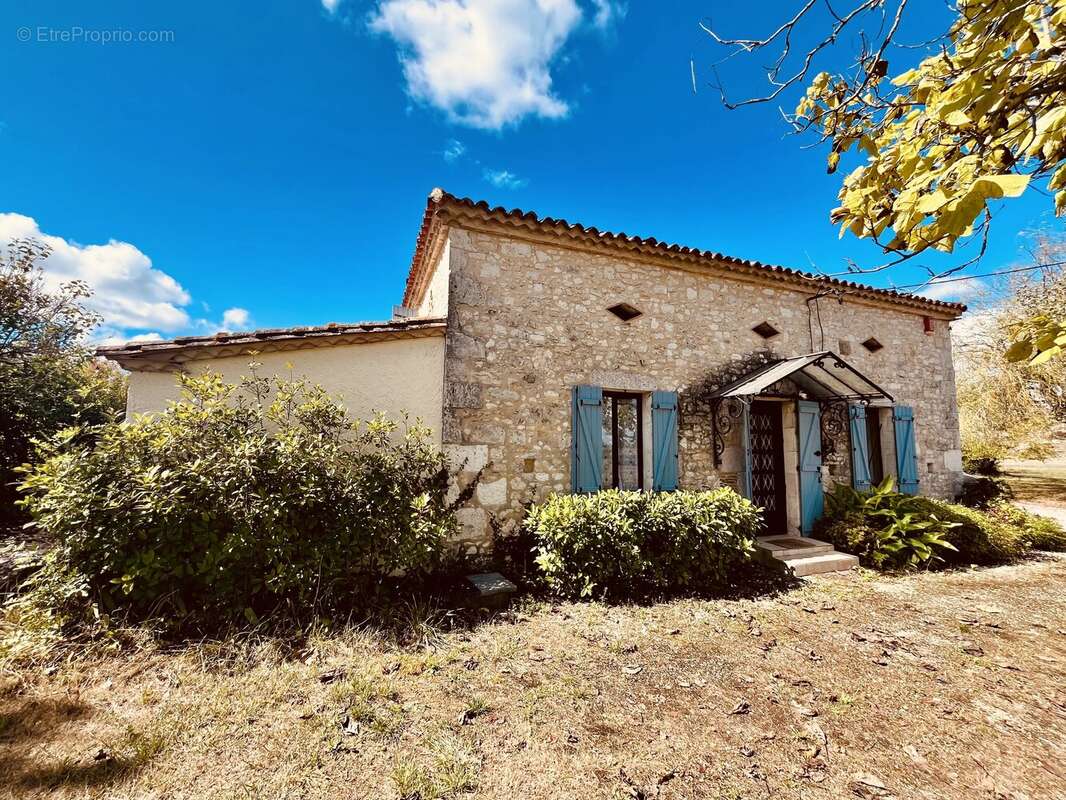 Maison élégante avec piscine, maison d'amis et vue imprenable - photo 23