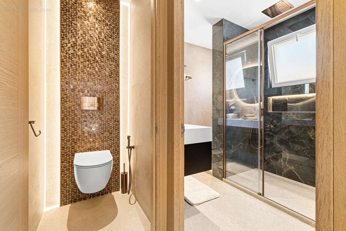 Nice – Mont Boron – Superbe 3 pièces traversant de 89 m² – Vue panoramique ville & mer – Terrasses 20 m² - photo 14