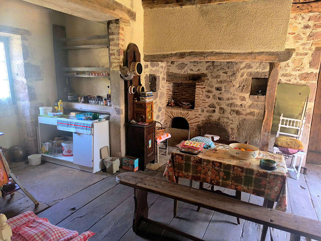 Maison à CAPDENAC