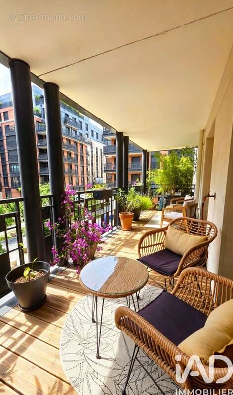 Photo 7 - Appartement à COURBEVOIE