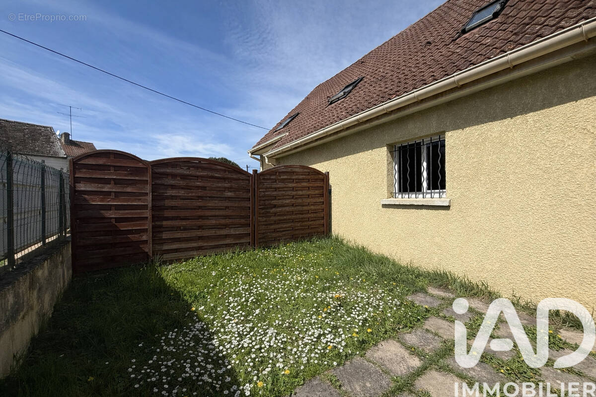 Photo 1 - Maison à VIARMES