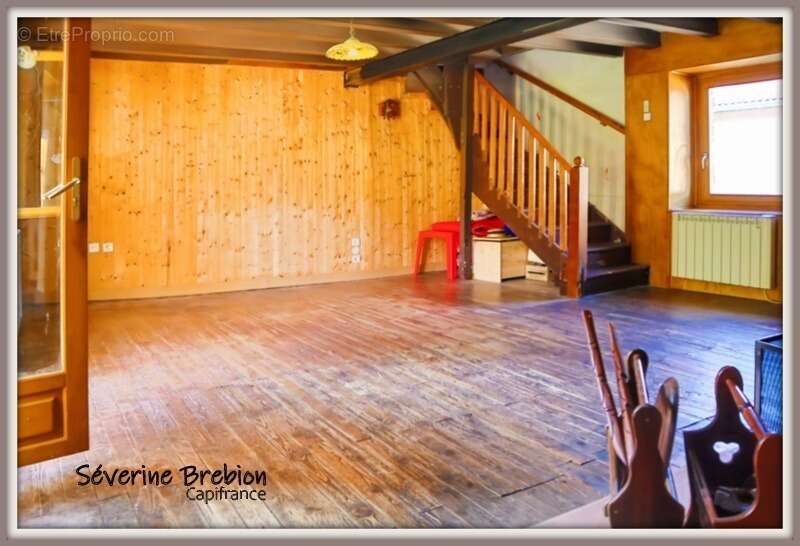 Maison à NOIRETABLE