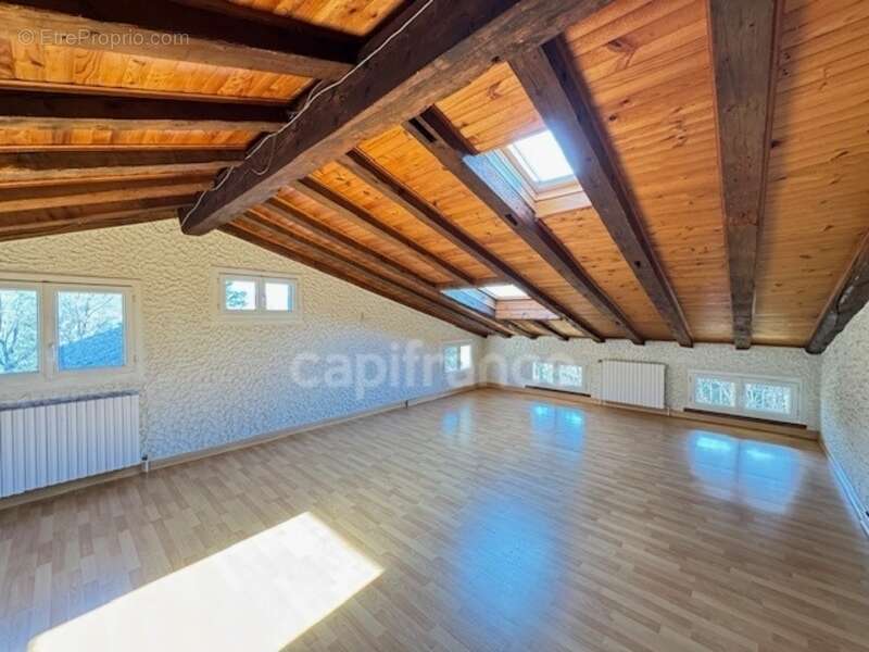 Appartement à GEX