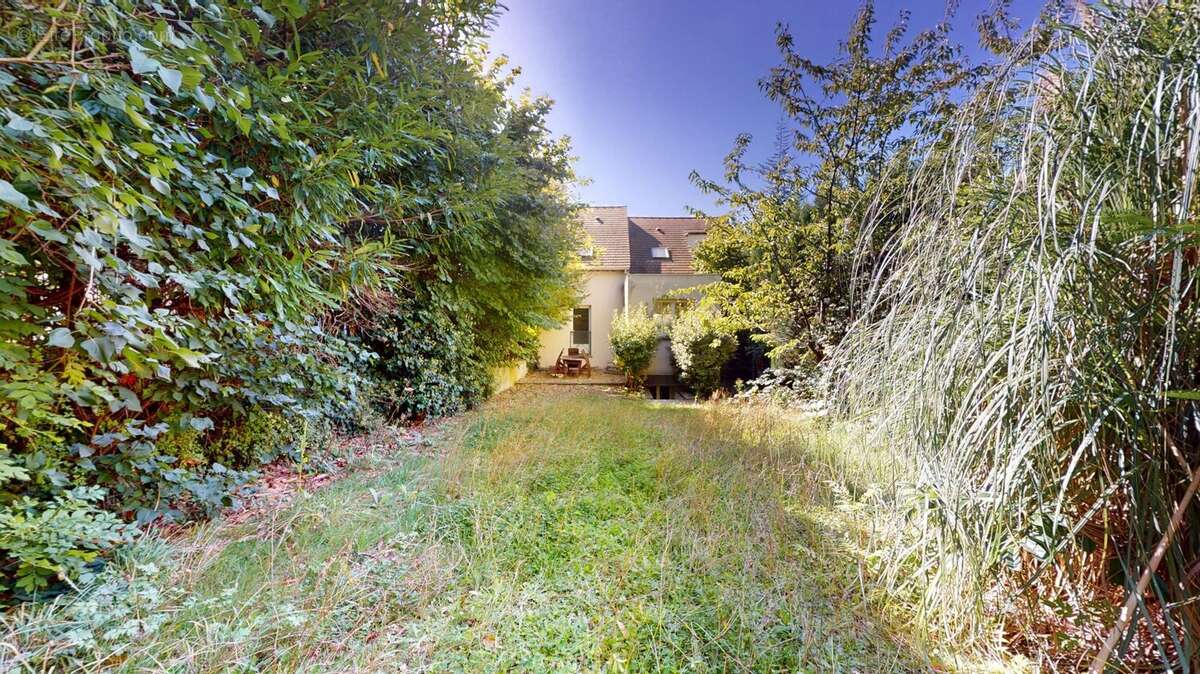 Maison à CHAMPIGNY-SUR-MARNE