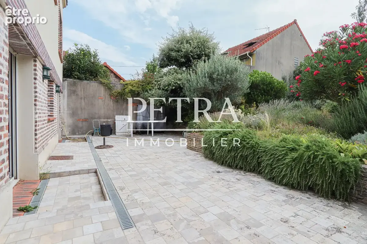 Maison non -mitoyenne 180 m² - 4 chambres - jardin - l'hay les roses - blondeaux - photo 8