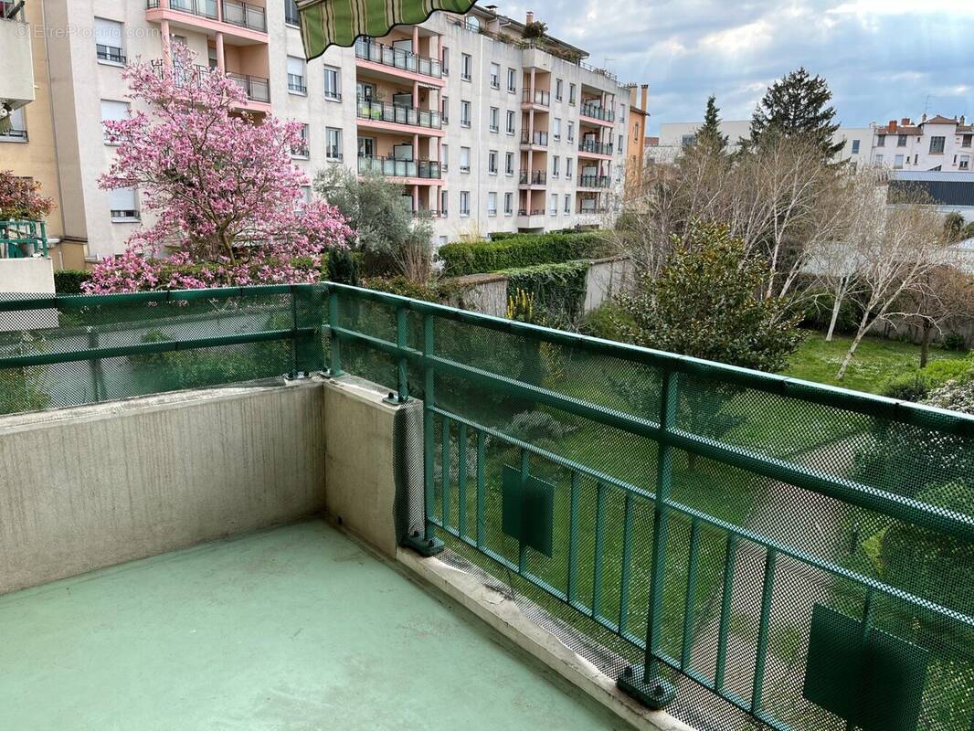 Appartement à LYON-3E