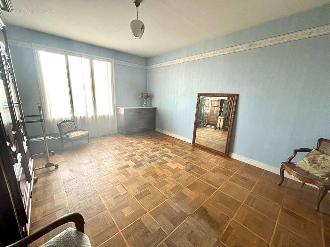 Appartement à TASSIN-LA-DEMI-LUNE