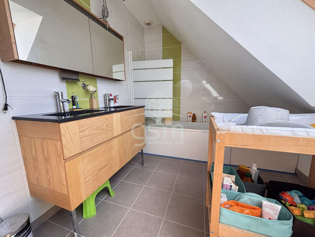 Maison à VILLEPERDUE