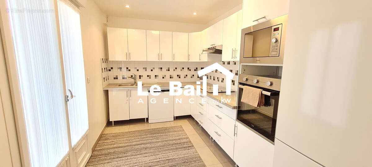 Maison 227 m² à Osny  - photo 5