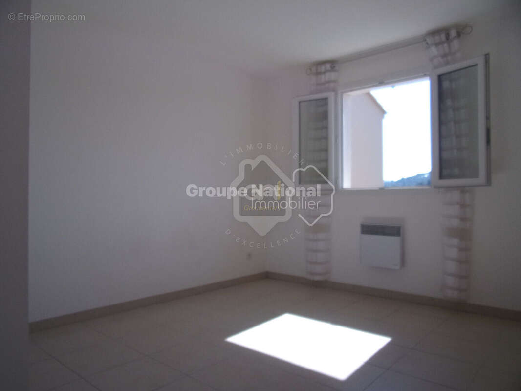 Maison à SAINT-ETIENNE-DU-GRES