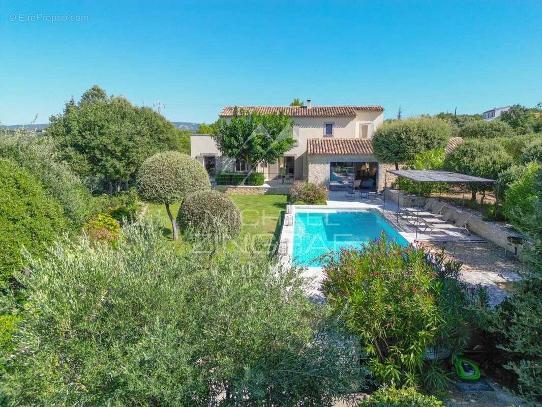 Gordes - Magnifique maison provençale avec vue panoramique et piscine - photo 2